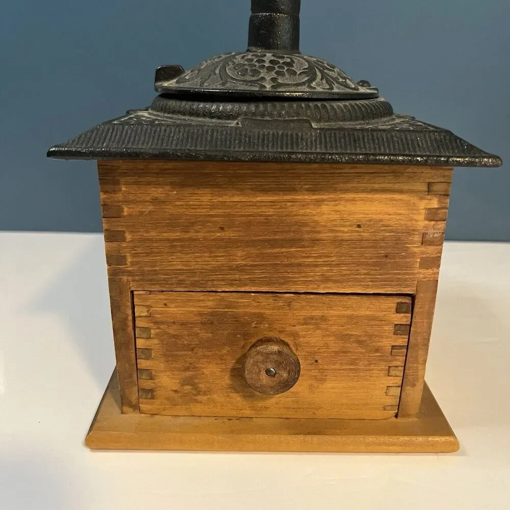 VTG Cast Iron & Wood Hand Crank Coffee Grinder w/Drawer Excellent Condition
